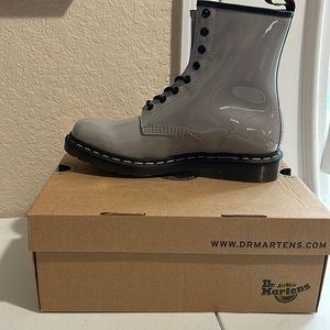 NIB,Dr Martens 1460, Air Wair, Zinc Gray, Leather Boots With Bouncing Soles, 11